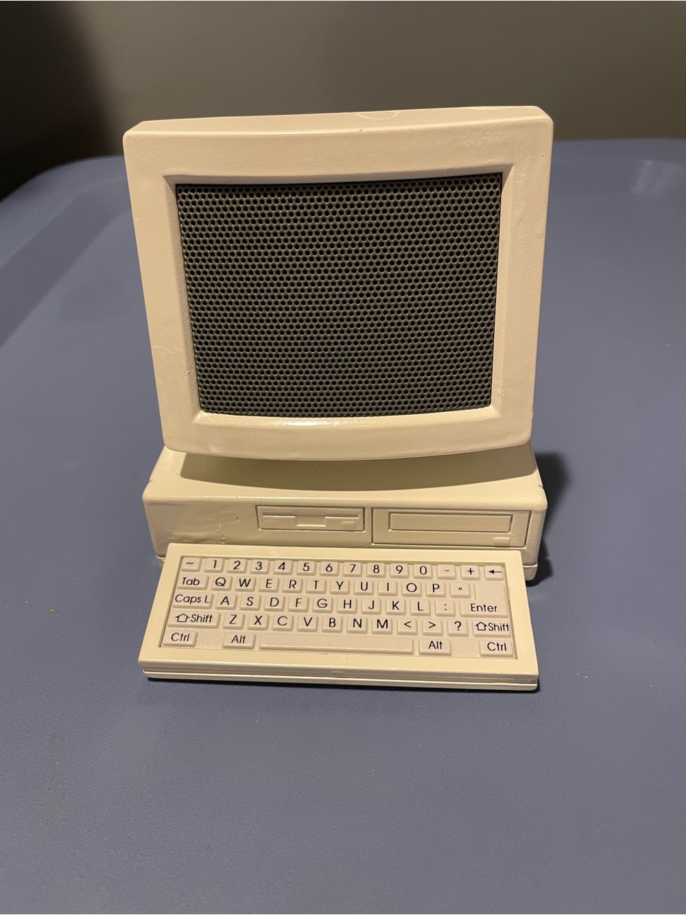 Retro Mini Computer Figurine converted to Bluetooth Speaker - Cream